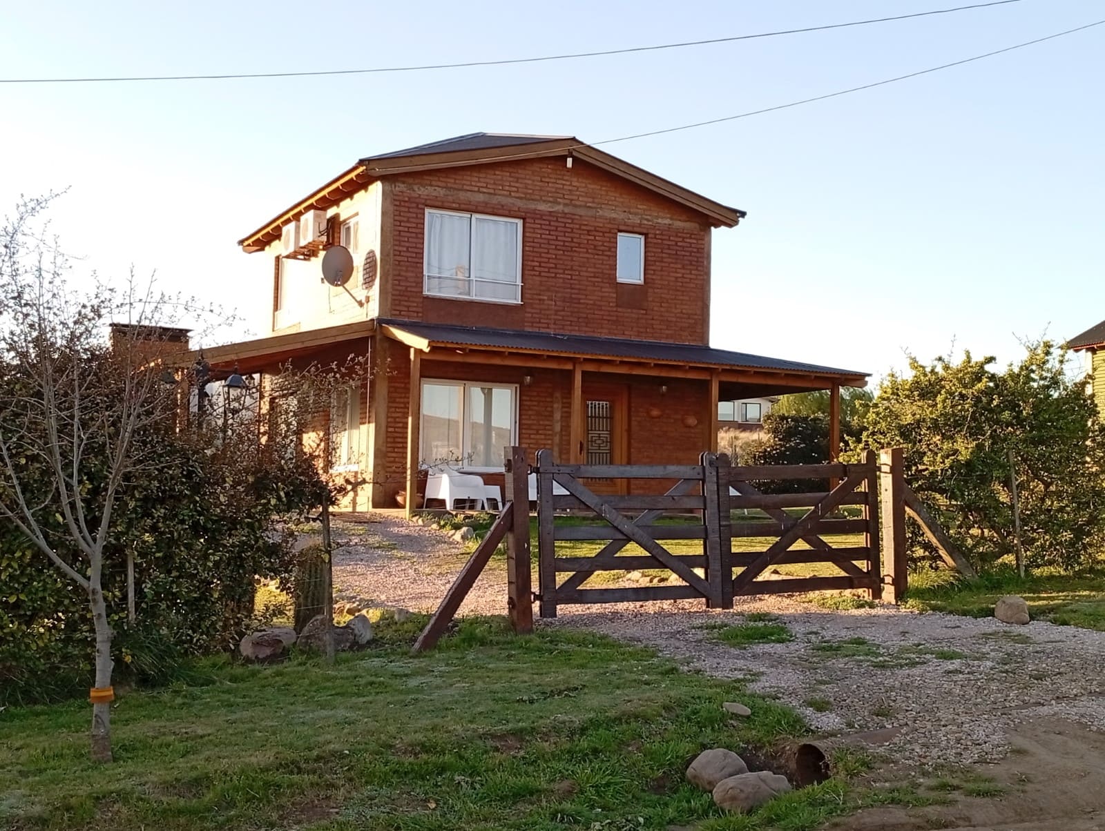cardones - complejo de cabañas Cerro Ceferino sierra de la ventana